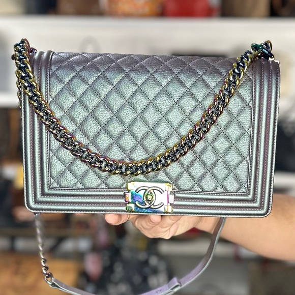 CHANEL Handbags - CHANEL BOY BAG